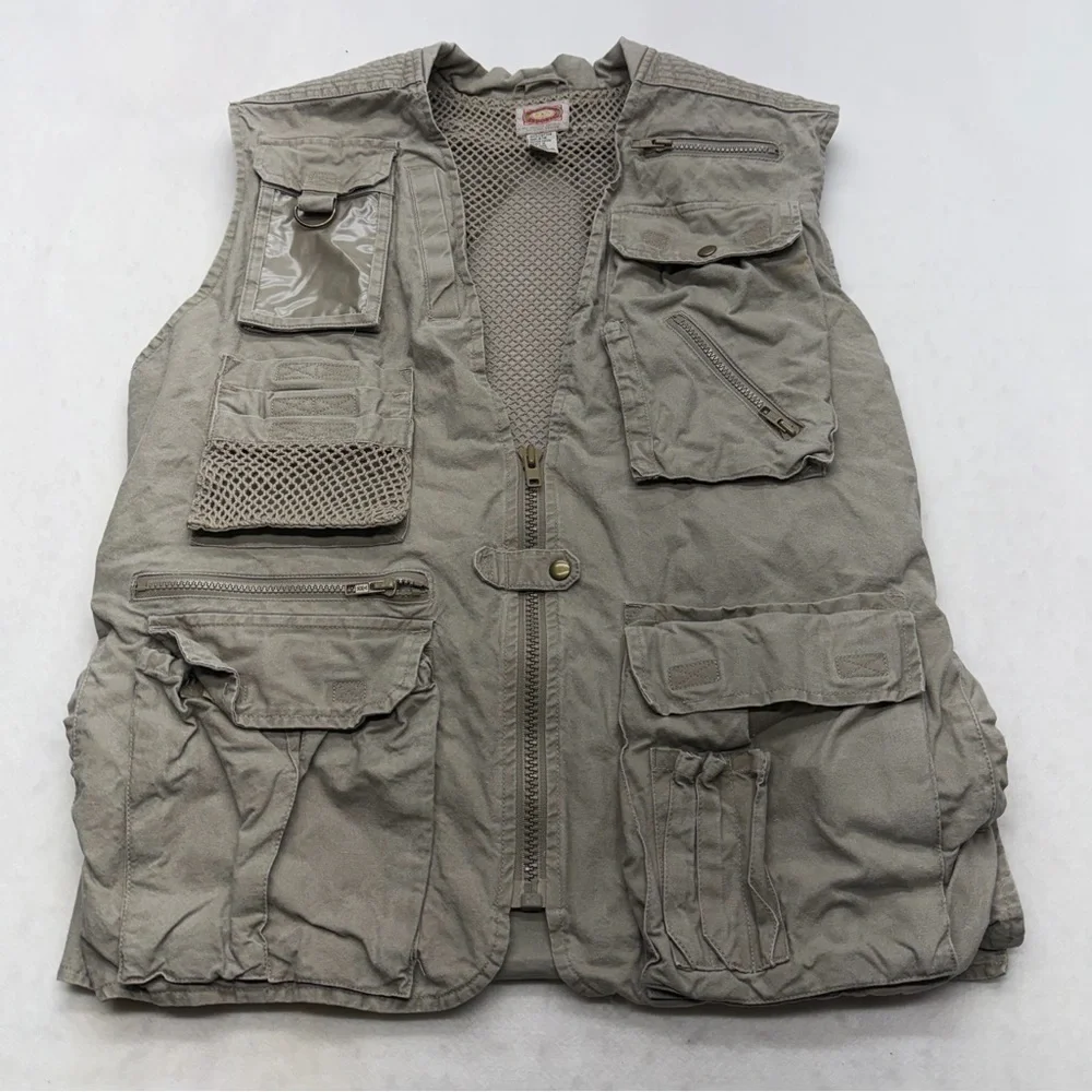 Vintage Banana Republic Vest Fishing Safari Photography Lots of Pockets Size L